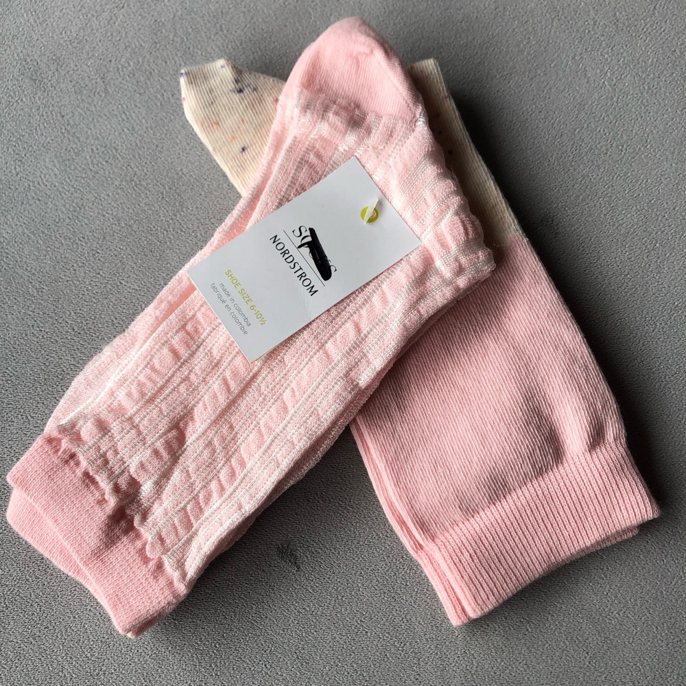 Nordstrom ~ Set of 2 Pair ~ Socks ~ Shoe Size 6-10.5 ~ Brand New!